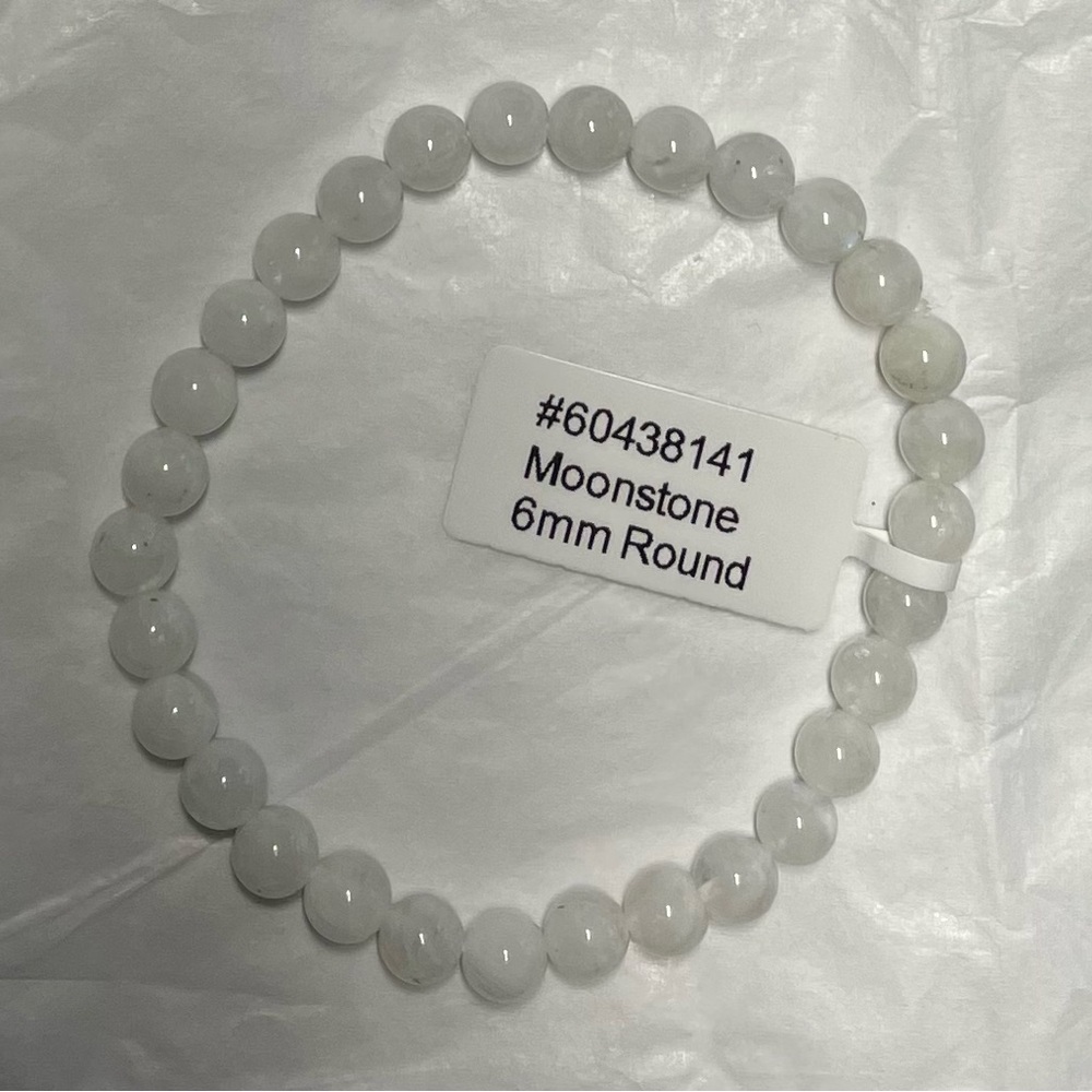 Moonstone stretch beaded bracelet